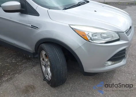 2016 Ford Escape Se z USA, uszkodzony, nr VIN 1FMCU9GXXGUC76290